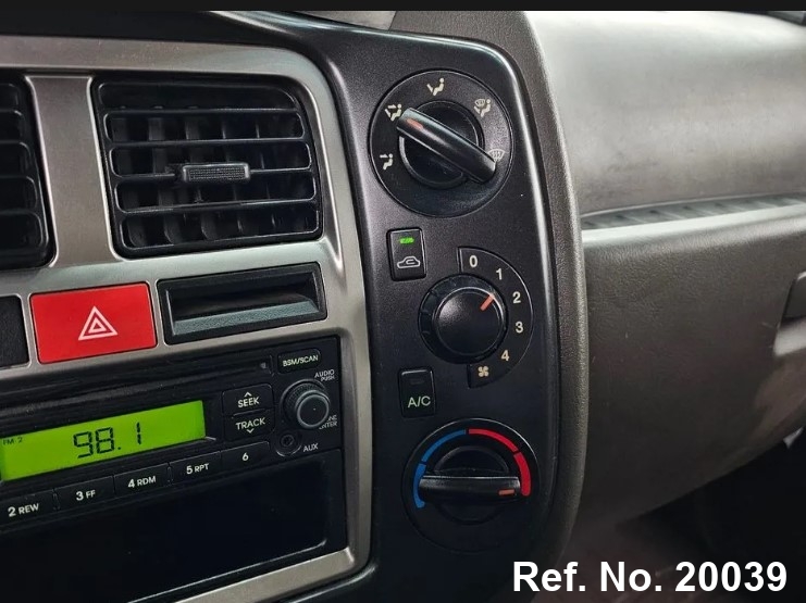  Hyundai / Porter II Stock No. 20039